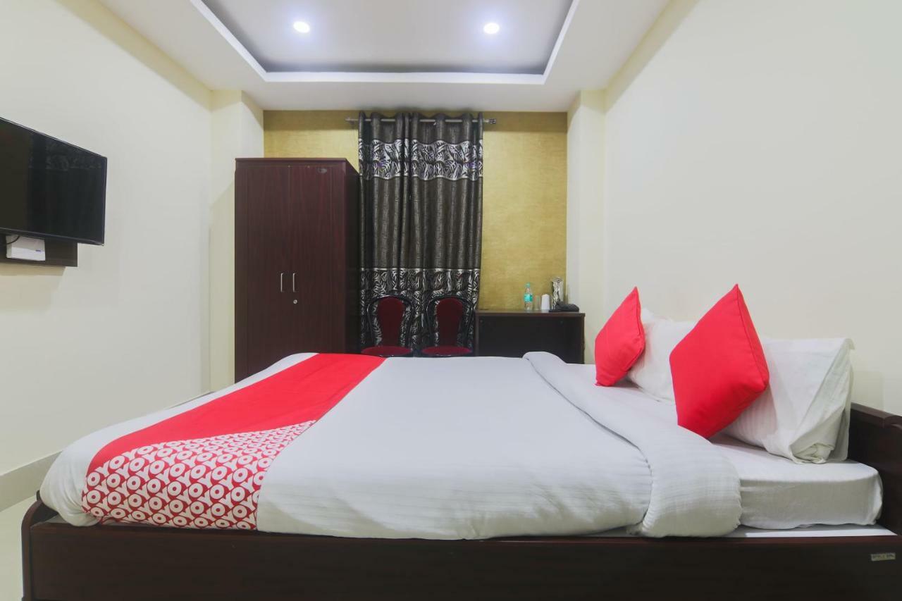 Oyo 27619 Hotel Blue Bird Annexe Nowgong Экстерьер фото